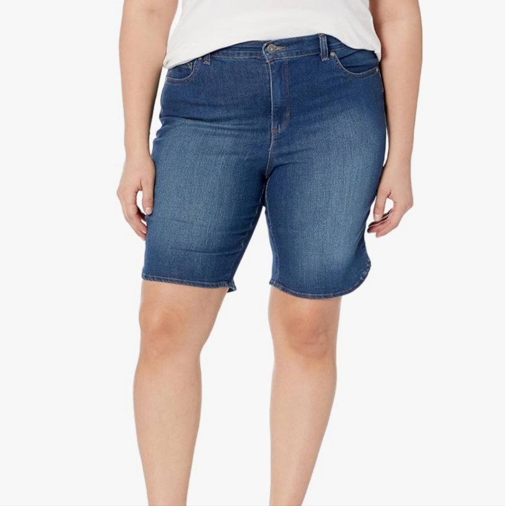Gloria Vanderbilt Womens Amanda Denim Bermuda Sismuit Wash